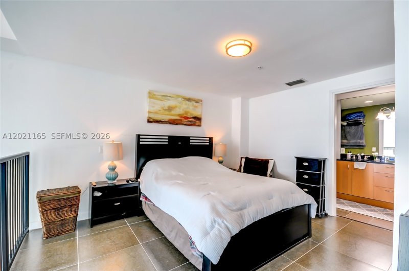 Comprar apartamento en Met 1 L-1022
