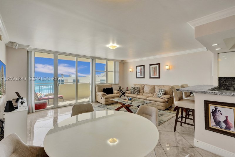 Apartment for rent at Parker Dorado 415