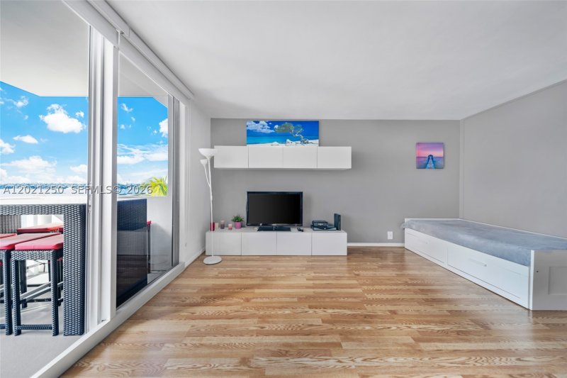 Property photo # 3