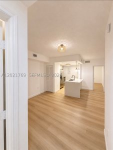 Comprar apartamento en 1800 Biscayne Plaza 910