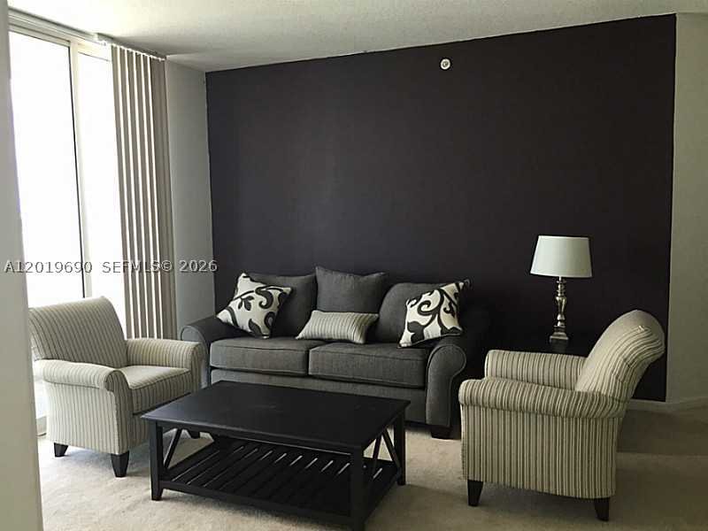 Apartment for rent at 360 Condominium West 1010