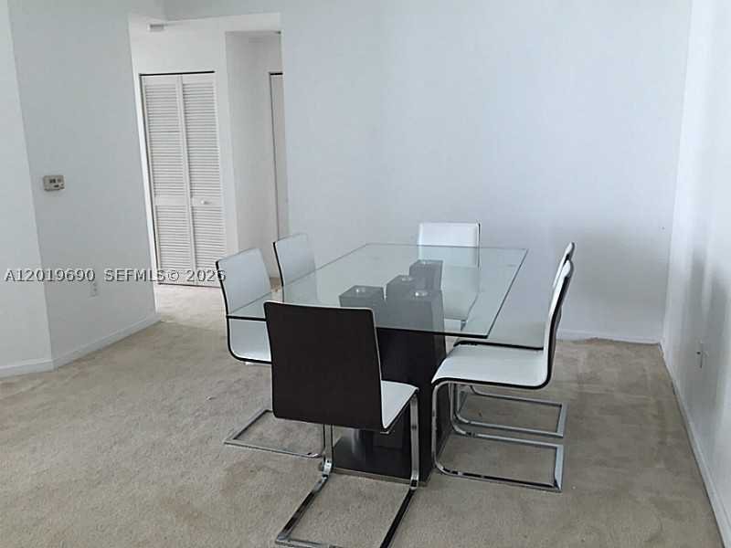Apartment for rent at 360 Condominium West 1010
