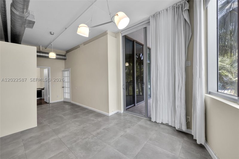 Comprar apartamento en Uptown Marina Lofts 301