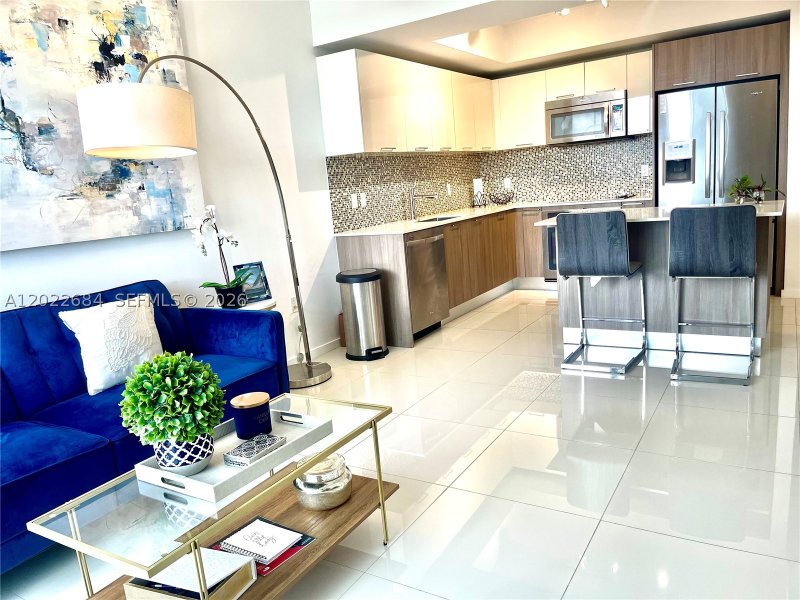 Comprar apartamento en 5252 Paseo Doral 406