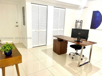 Comprar apartamento en 5252 Paseo Doral 406