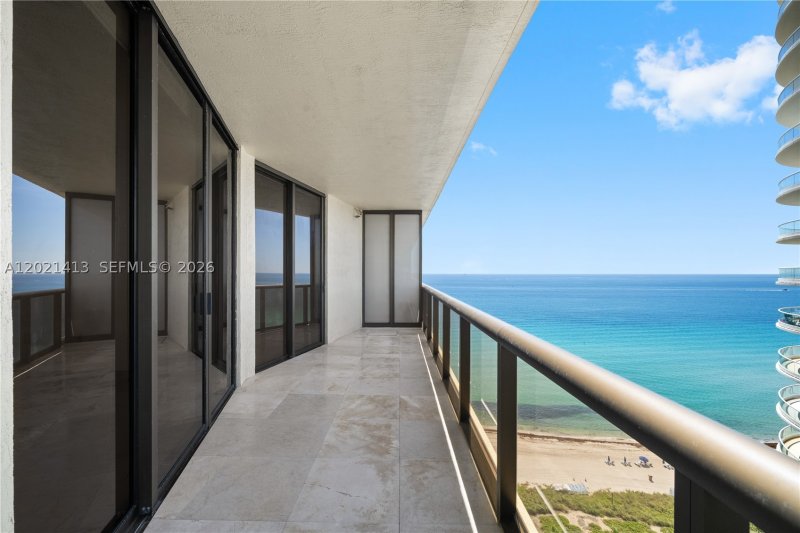 Alquiler de apartamento en Sayan 1703
