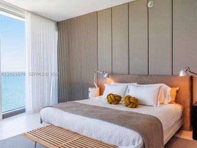 Comprar apartamento no Ritz Carlton Residences Sunny Isles 3001