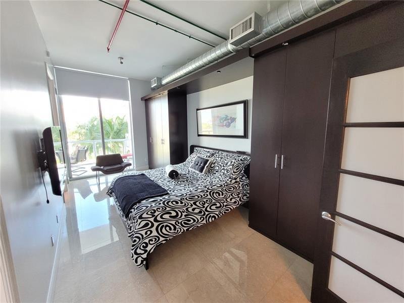 Apartment for rent at Uptown Marina Lofts