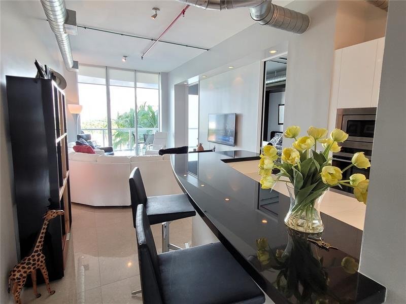 Apartment for rent at Uptown Marina Lofts
