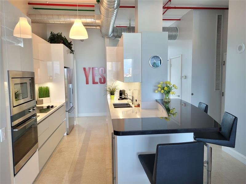 Apartment for rent at Uptown Marina Lofts