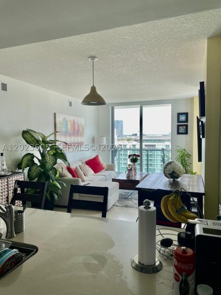 Condo for sale at Gallery Art Condo 1108