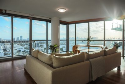 Aluguel de apartamento no Setai 3206