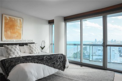 Aluguel de apartamento no Setai 3206