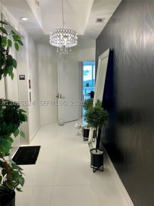 Paramount Miami WorldCenter Apt #1808
