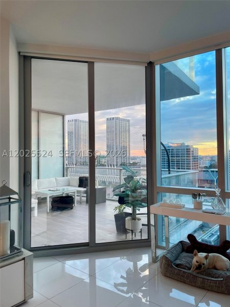 Condo for sale at Paramount Miami WorldCenter 1808
