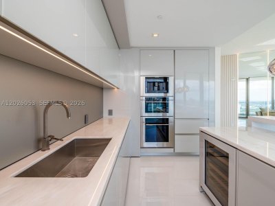 Alquiler de apartamento en Residences by Armani / Casa 3105