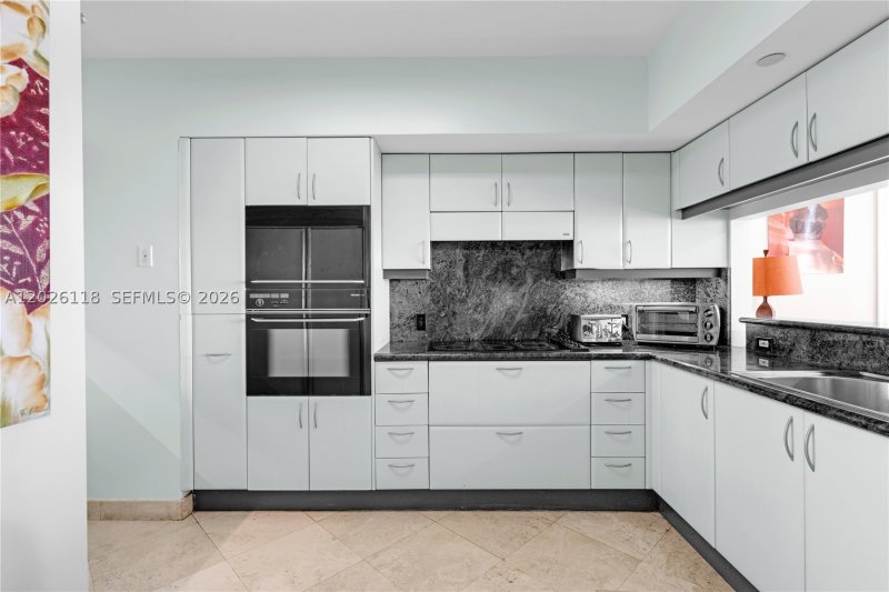 Property photo # 9
