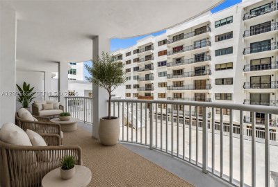 Comprar apartamento en Carriage House Miami Beach 107