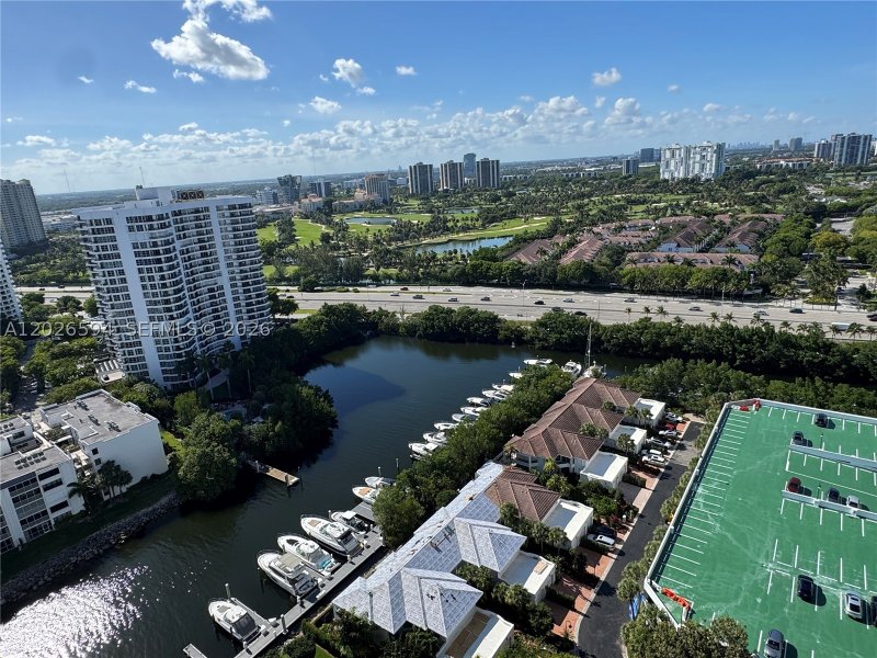 Condo for sale at Mystic Pointe 500 2709
