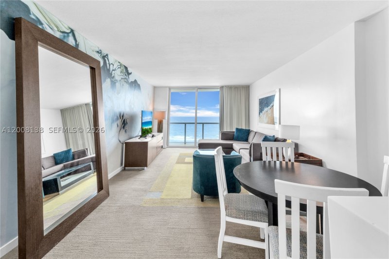 Condo for sale at Sole 801 A&B
