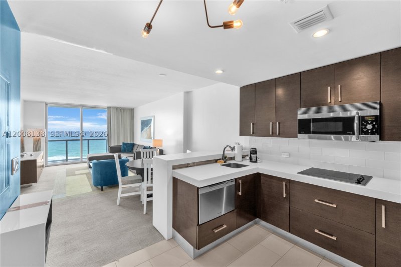 Condo for sale at Sole 801 A&B