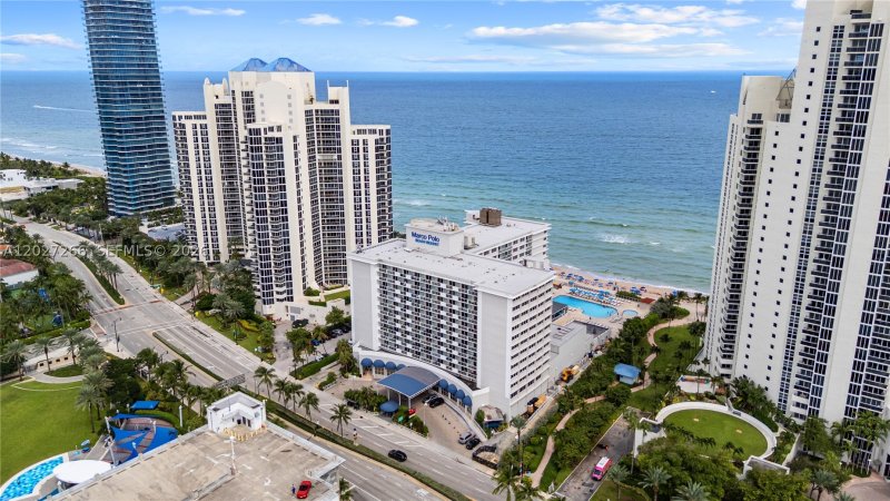Apartment for rent at Aventura Beach Club 349