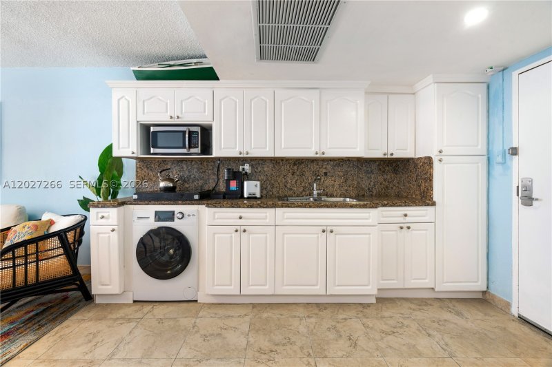 Apartment for rent at Aventura Beach Club 349