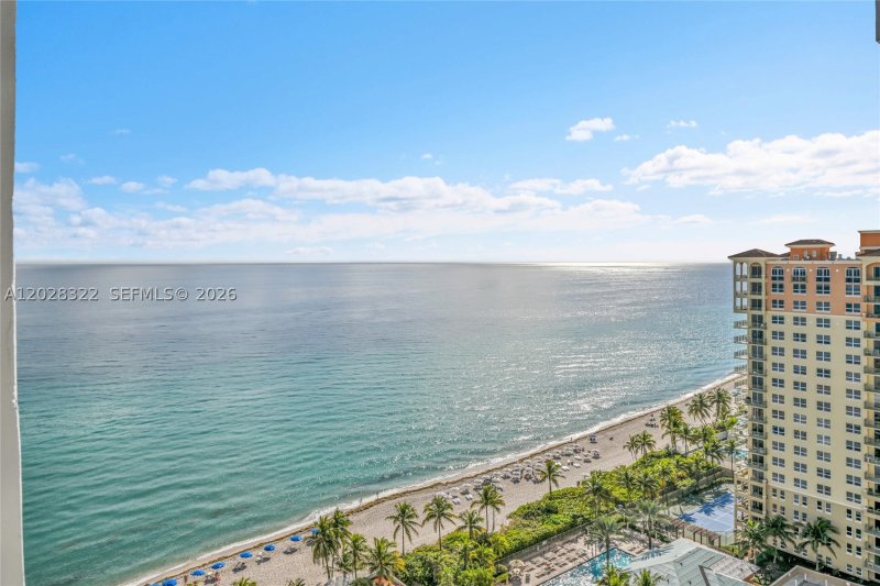 Condo for sale at Parker Plaza Estates 2018