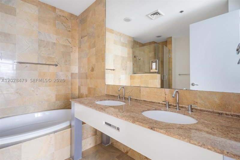 Comprar apartamento en Conrad Espirito Santo 3410