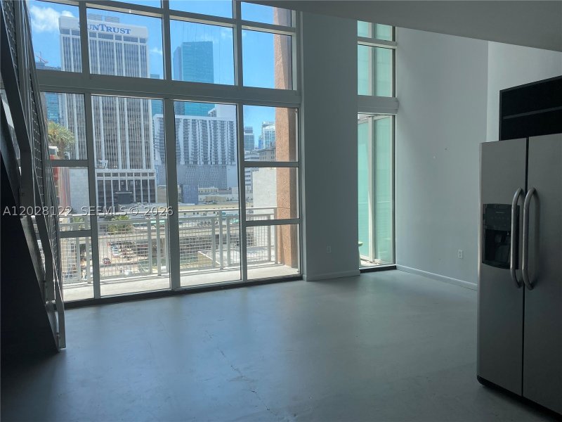 Apartment for rent at Vizcayne South Tower 621