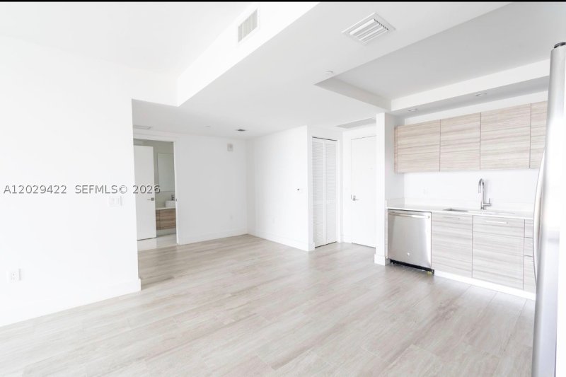 Condo for sale at Hyde Midtown 1412