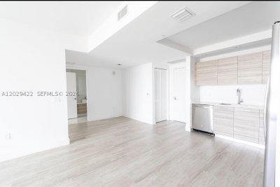 Comprar apartamento no Hyde Midtown 1412