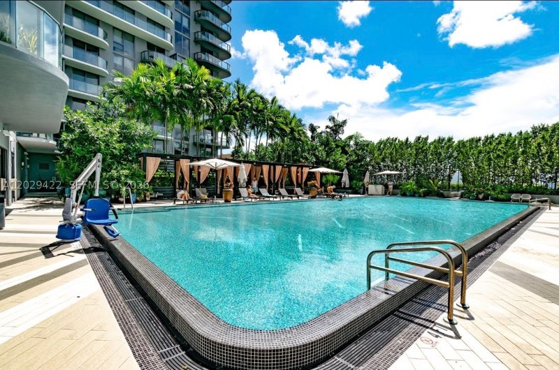 Condo for sale at Hyde Midtown 1412