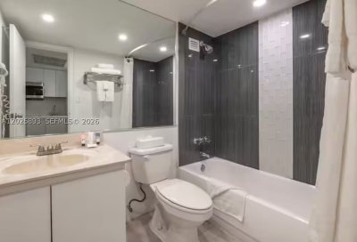 Comprar apartamento no Aventura Beach Club 503
