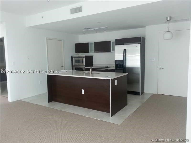 Condo for sale at Quantum 3517