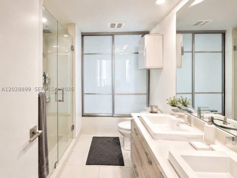 Condo for sale at Brickell Heights East 1506