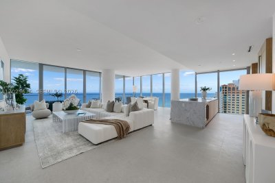 Comprar apartamento no 2000 Ocean 15B