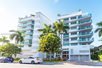 The Palms Residences Apt #702