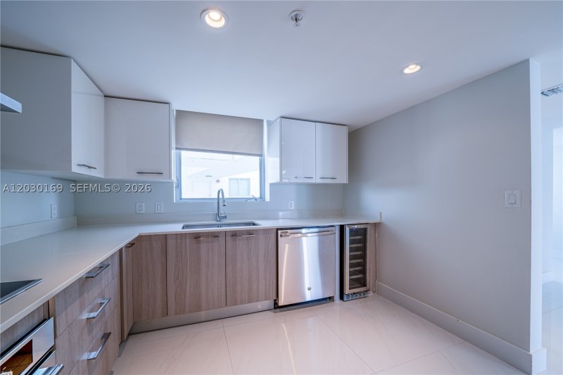 Apartment for rent at The Palms Residences 702