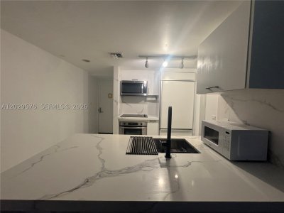 Comprar apartamento no 50 Biscayne 2707