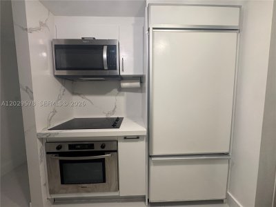 Comprar apartamento no 50 Biscayne 2707
