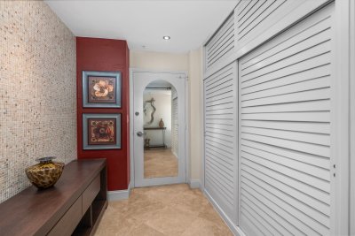 Comprar apartamento no Coral Ridge Towers North 1417