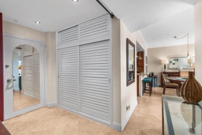 Comprar apartamento no Coral Ridge Towers North 1417