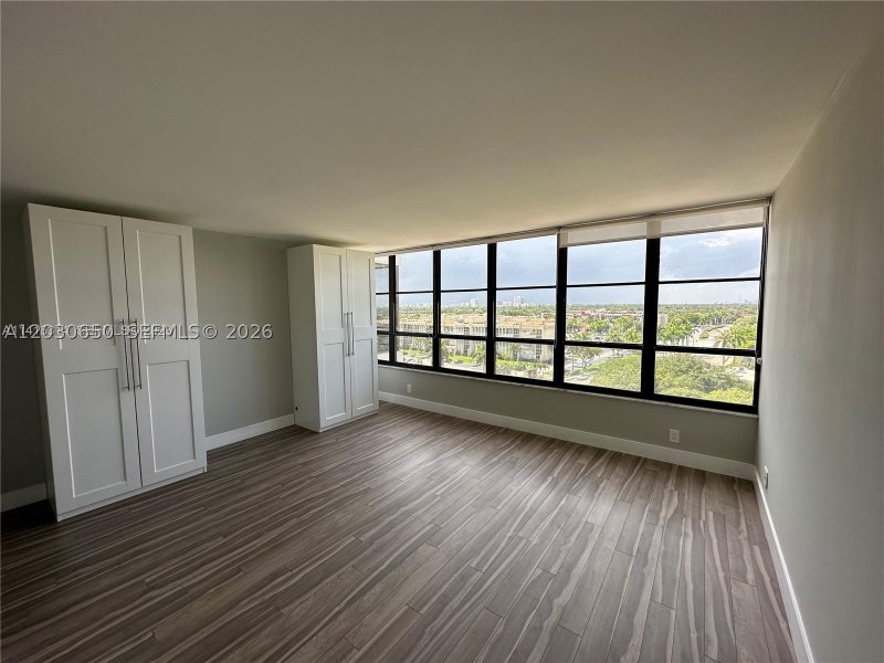 Apartment for rent at Olympus Towers 705