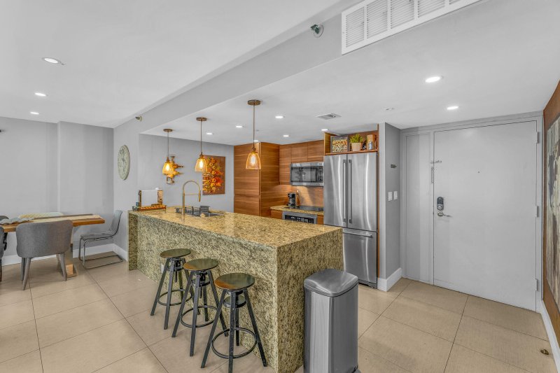 Apartment for rent at Grandview Palace 416