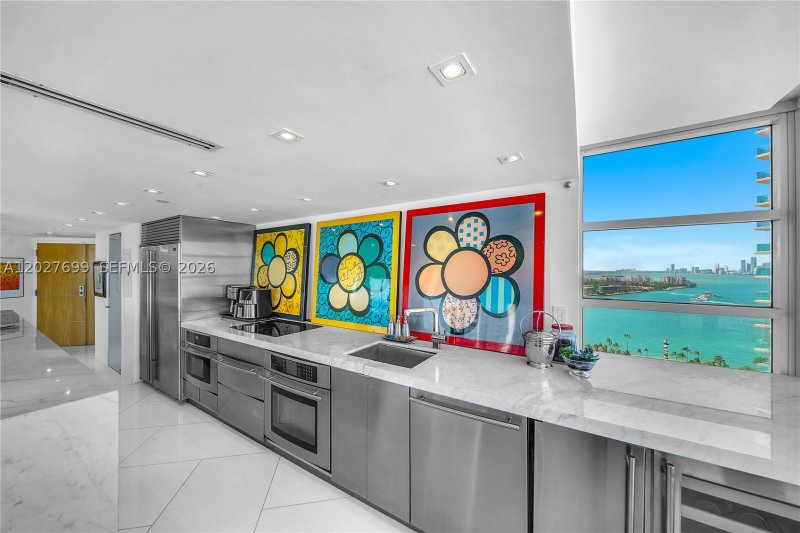 Condo for sale at South Pointe Tower 2310