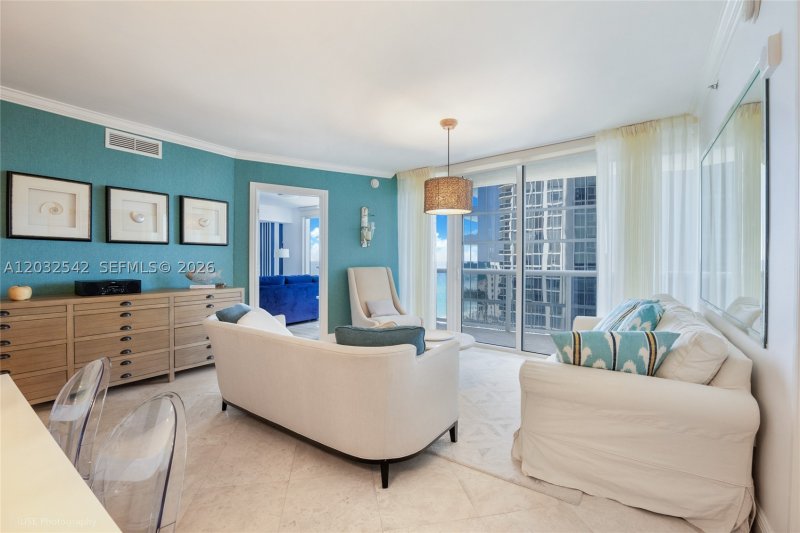 Condo for sale at Ocean Four 1203