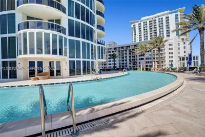 Ocean Four Apt #1203