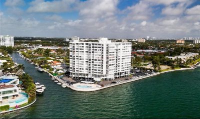 Aluguel de apartamento no Majorca Towers 302