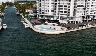 Aluguel de apartamento no Majorca Towers 302
